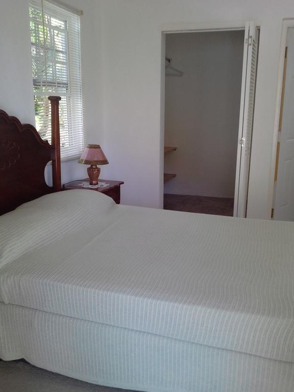 פורט אנטוניו Polish Princess Guest House מראה חיצוני תמונה