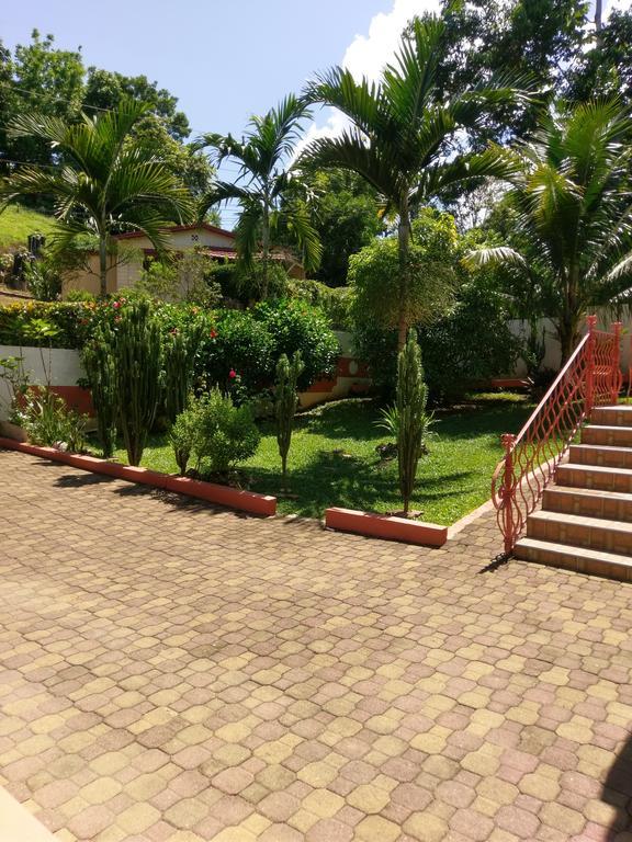 פורט אנטוניו Polish Princess Guest House מראה חיצוני תמונה