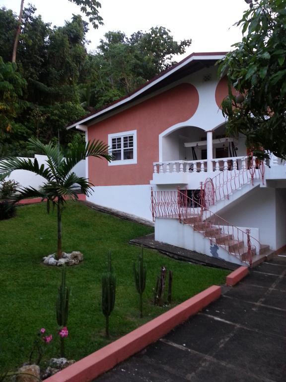 פורט אנטוניו Polish Princess Guest House מראה חיצוני תמונה